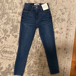Abercrombie super skinny ankle jeans